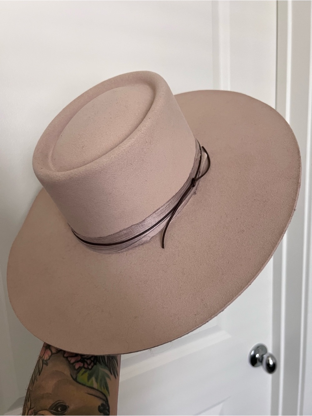 Beige Resistol Cowboy Hat